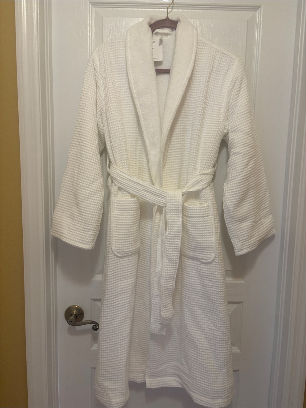 Pottery Barn white Waffle Robe with Shawl Collar S length total 44 inches